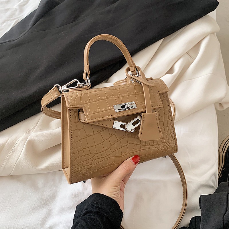 Женская сумка с экокожи Cristal светло-коричневая - 1 фото