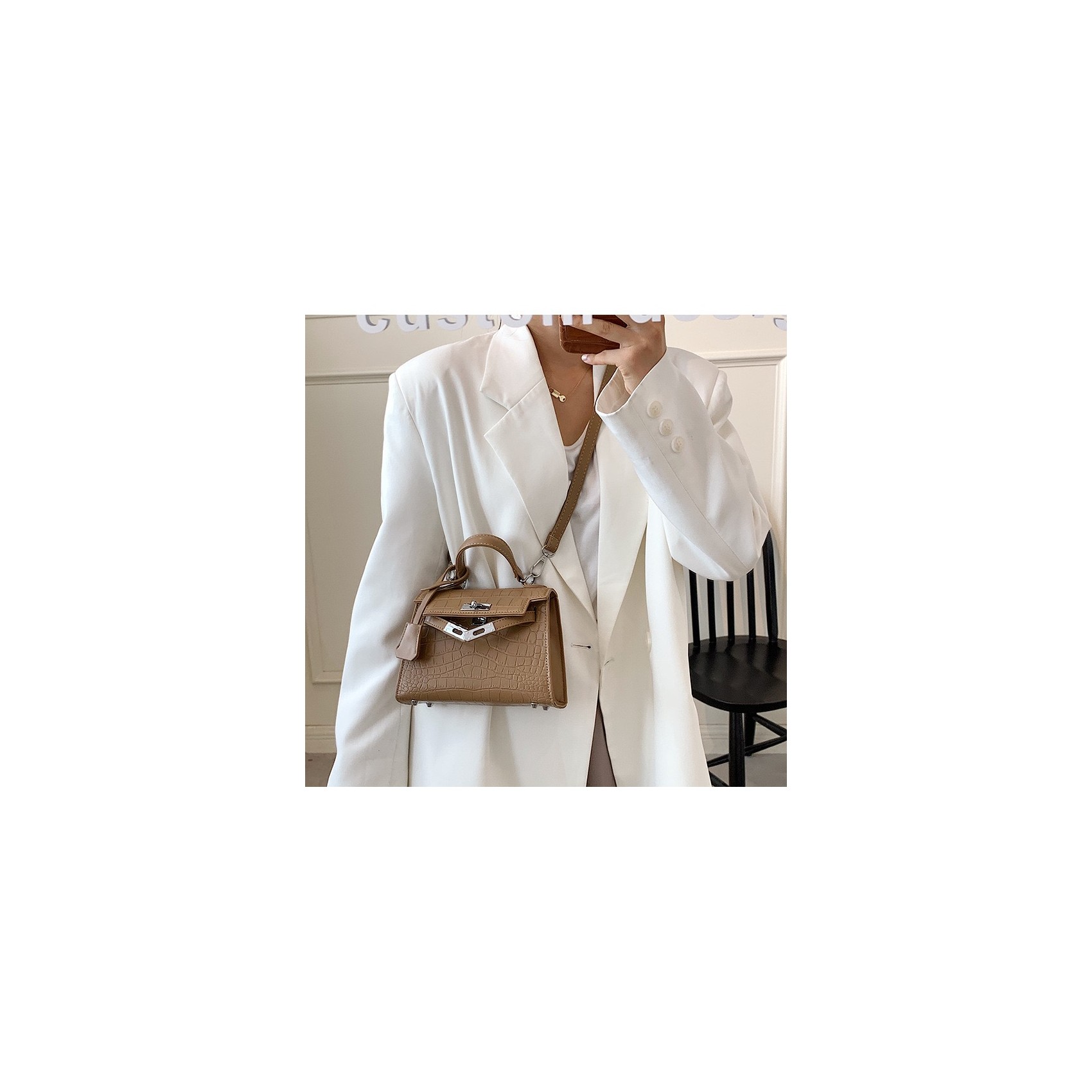 Жіноча сумка з екошкіри Cristal світло-коричнева