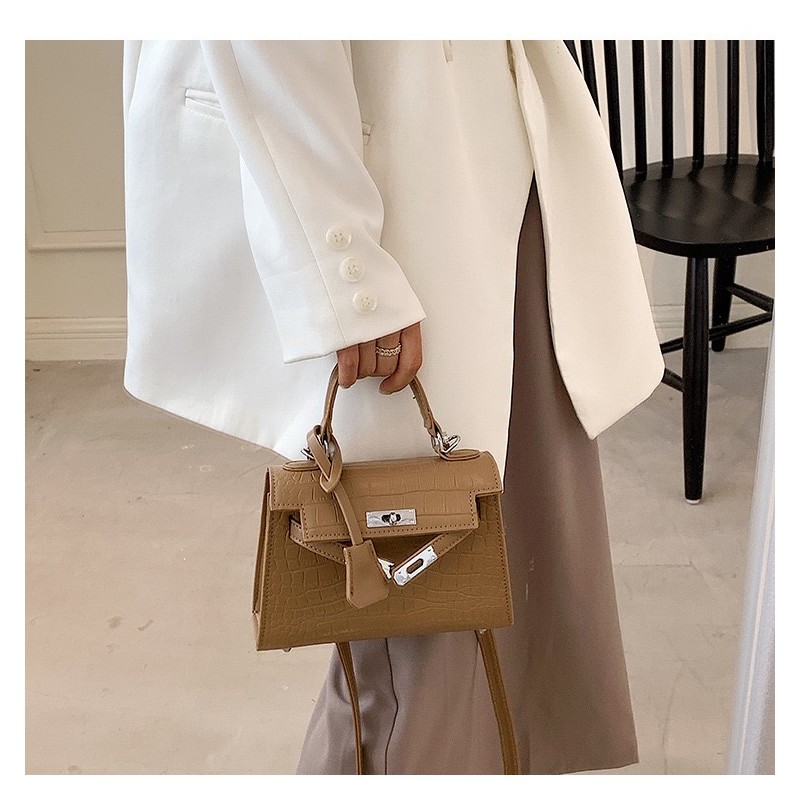 Женская сумка с экокожи Cristal светло-коричневая - 5 фото