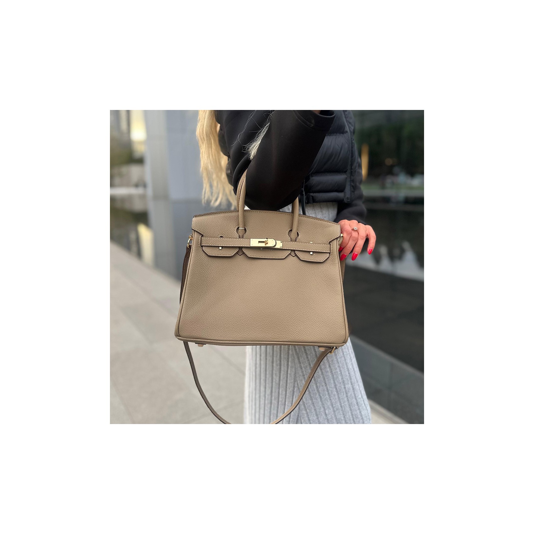 Женская кожаная сумка Brigitte 30 бежевая