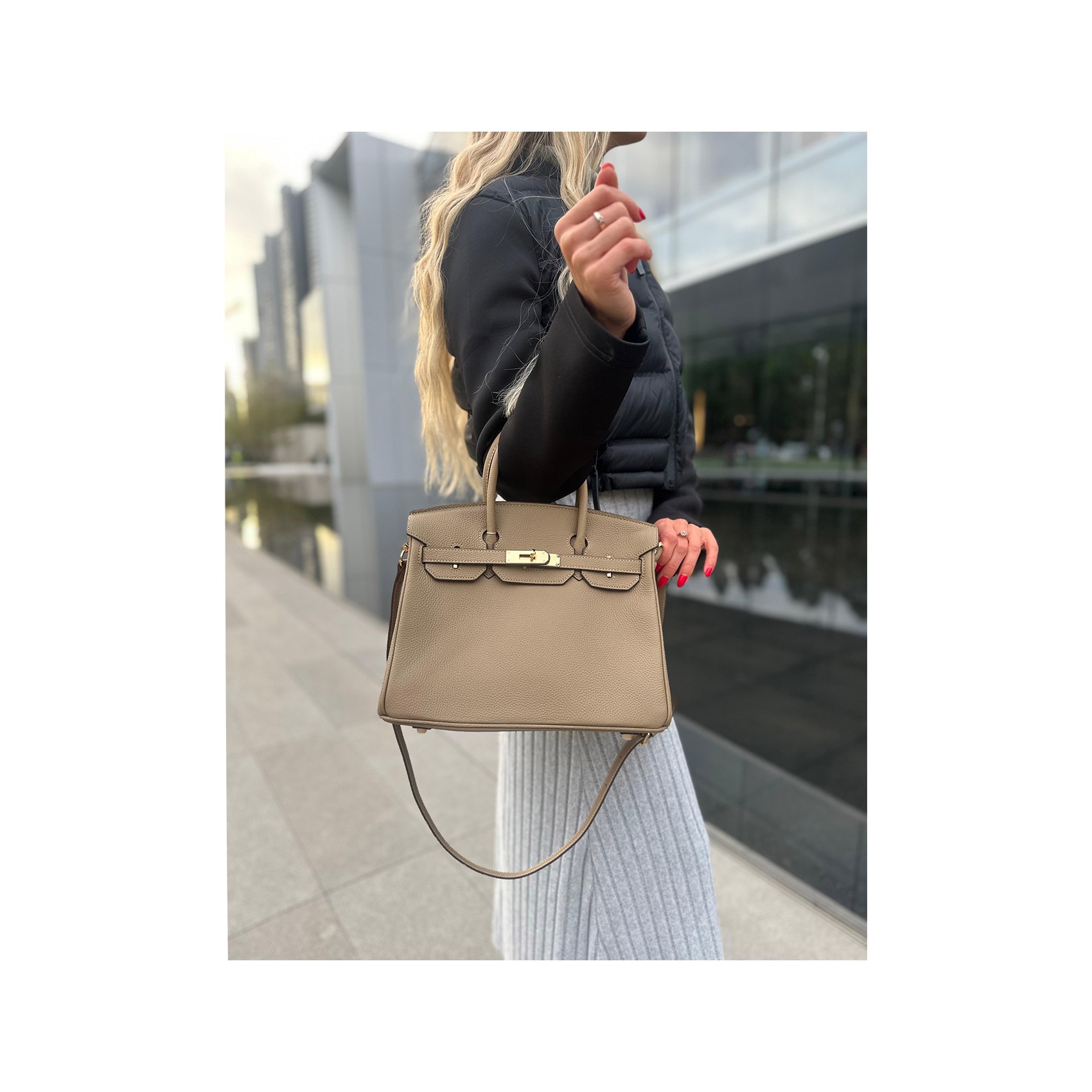 Женская кожаная сумка Brigitte 30 бежевая