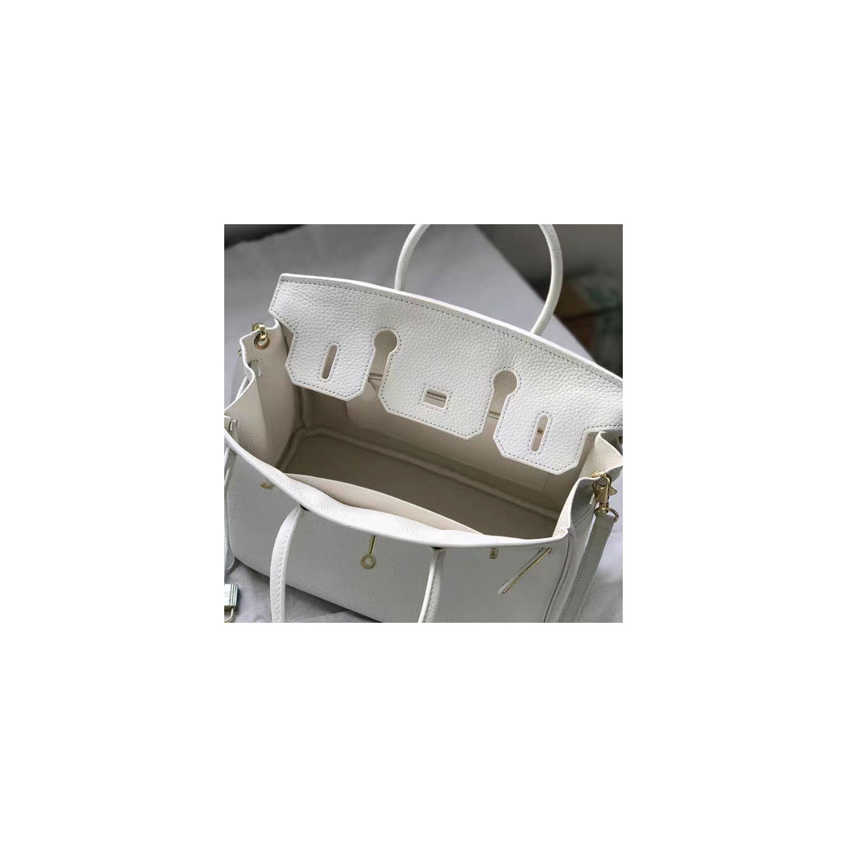 Жіноча сумка Eliette 30 біла