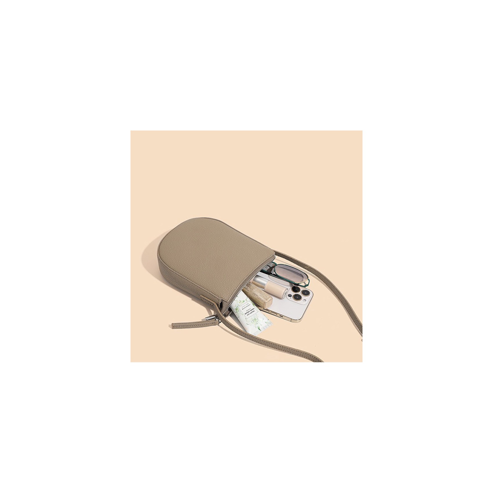 Жіноча шкіряна сумка через плече Cheryl бежева