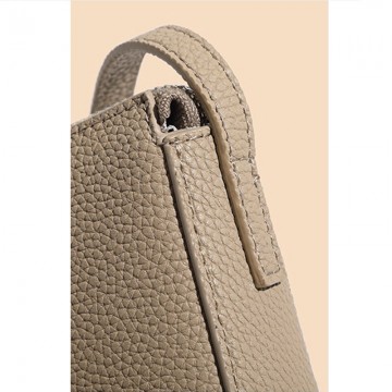 Жіноча шкіряна сумка через плече Cheryl бежева фото