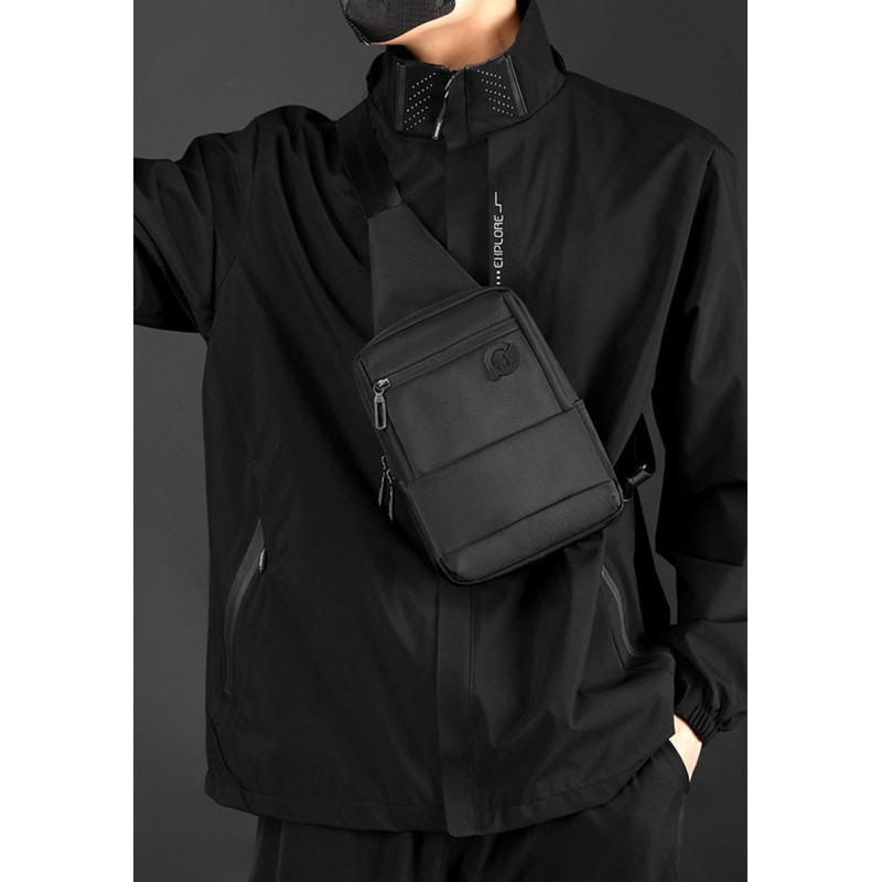 Мужская сумка слинг через плечо Felix черная - 11 фото