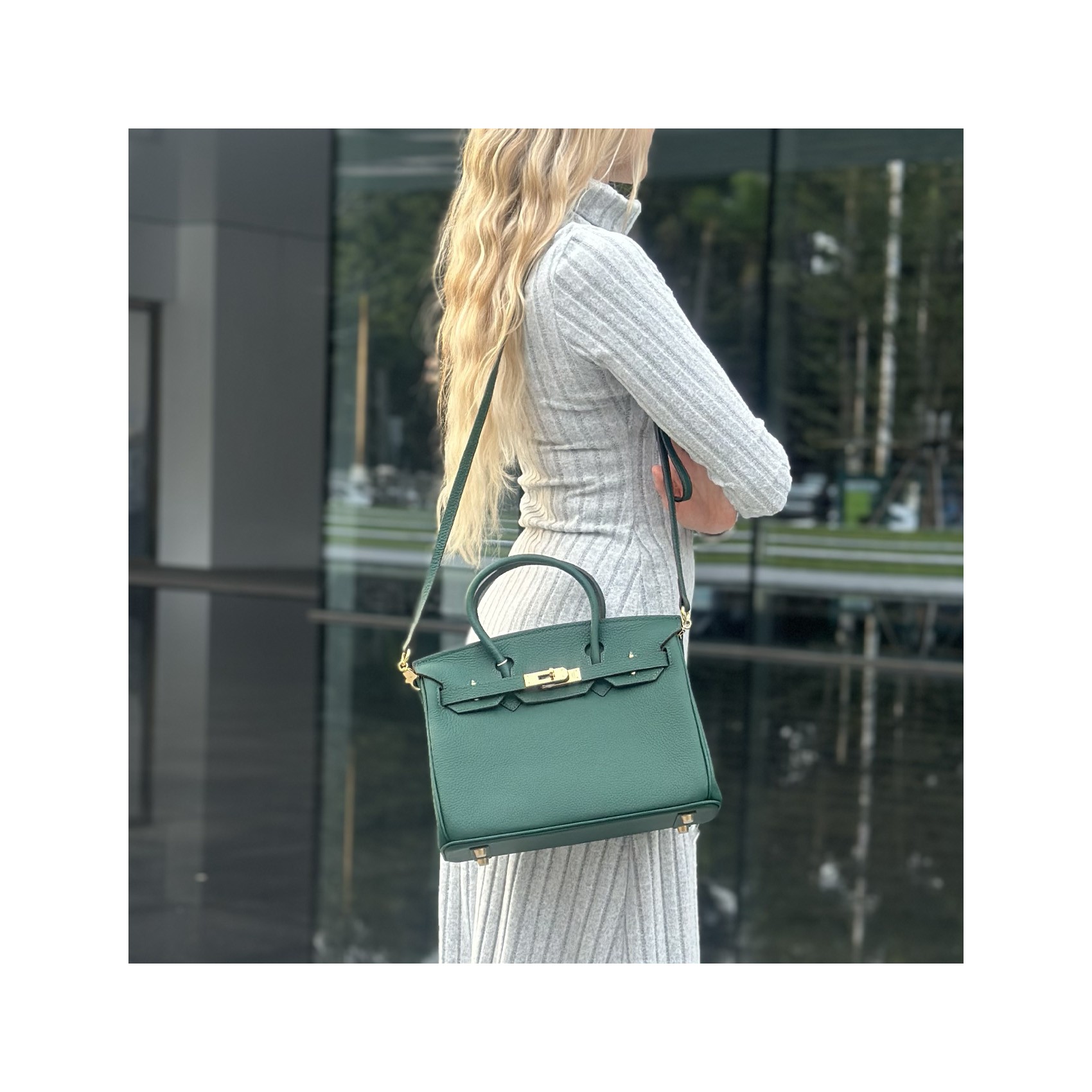 Женская кожаная сумка Brigitte 30 темно-зеленая