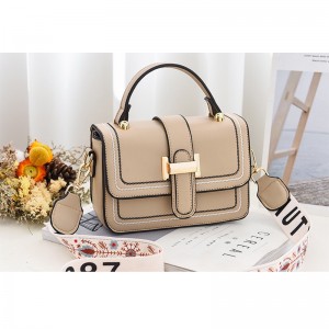 Жіноча сумка крос боді Melissa бежева