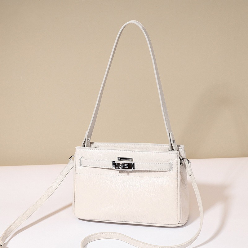 Женская кожаная сумка через плечо Jill молочная - 3 фото