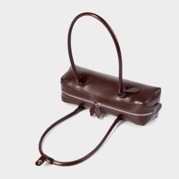 Женская кожаная сумка багет Melody темно-коричневая фото