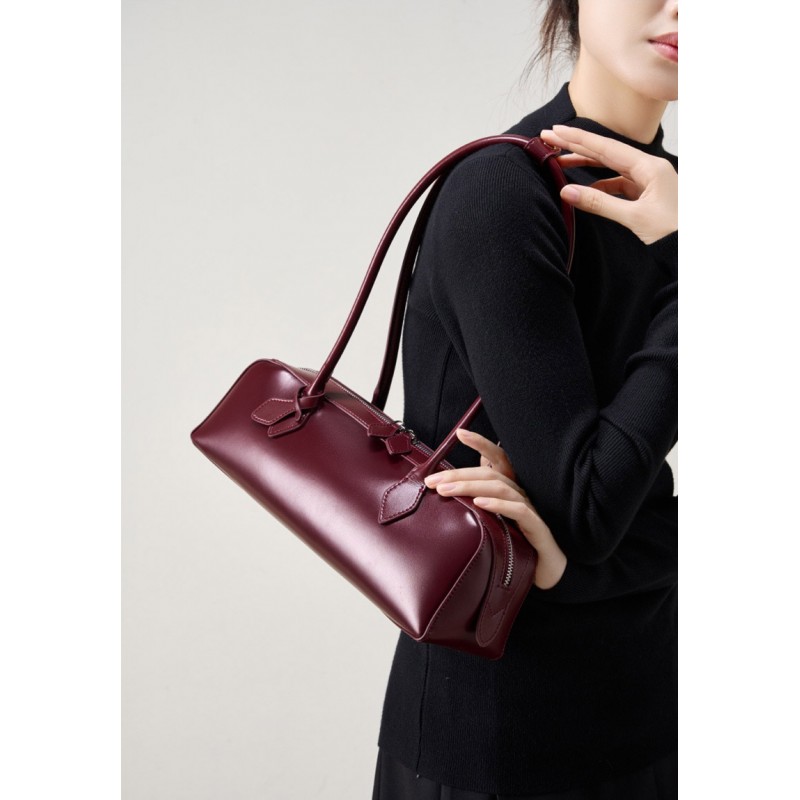 Женская кожаная сумка багет Melody бордовая - 2 фото