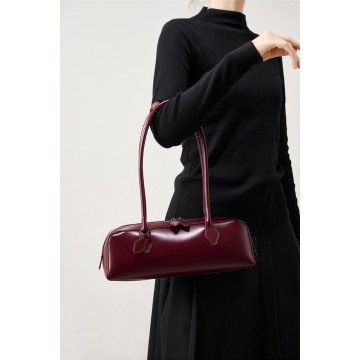 Женская кожаная сумка багет Melody бордовая фото