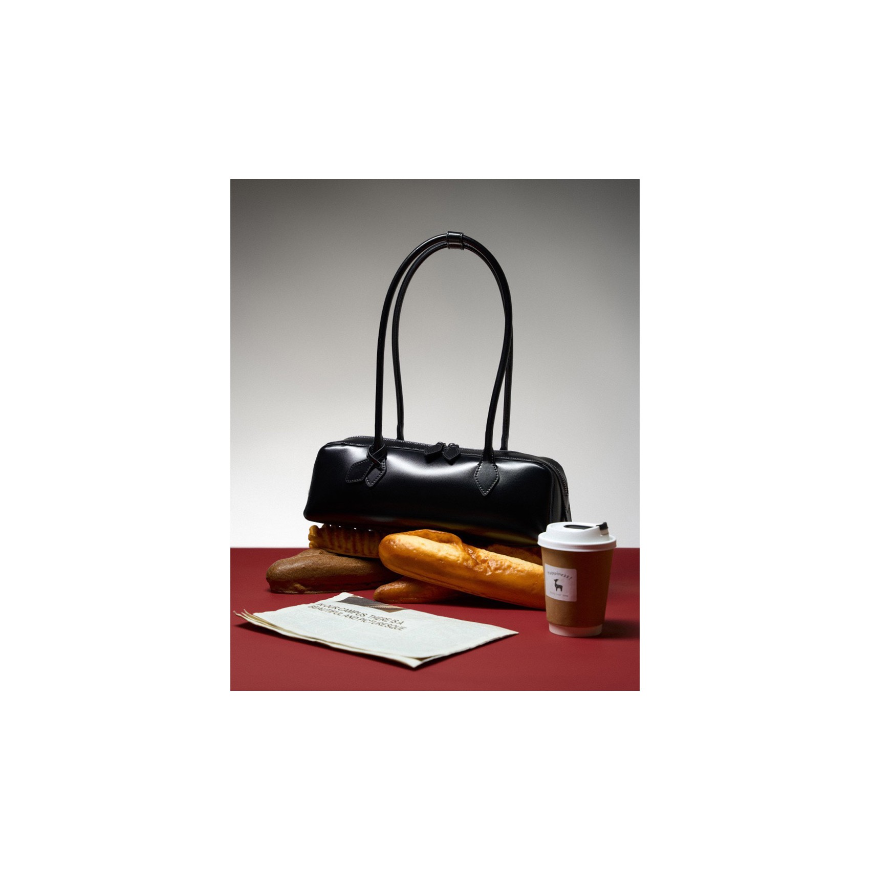 Женская кожаная сумка багет Melody черная