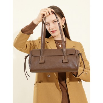 Женская кожаная сумка багет Sandra коричневая фото