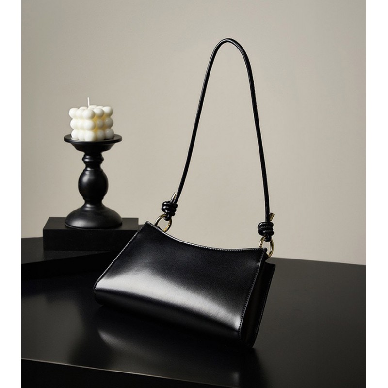 Женская кожаная сумка на плечо Patty черная - 6 фото