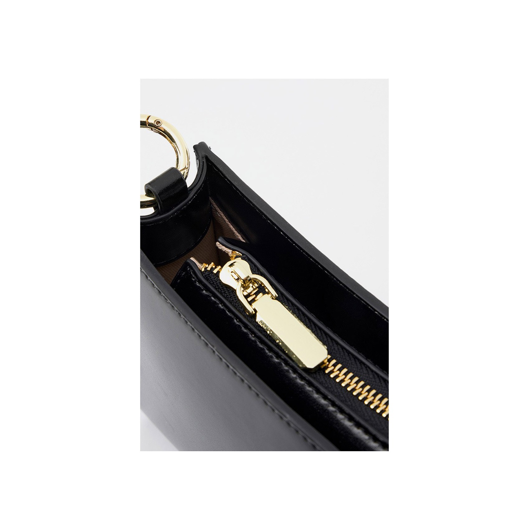 Жіноча шкіряна сумка на плече Patty чорна