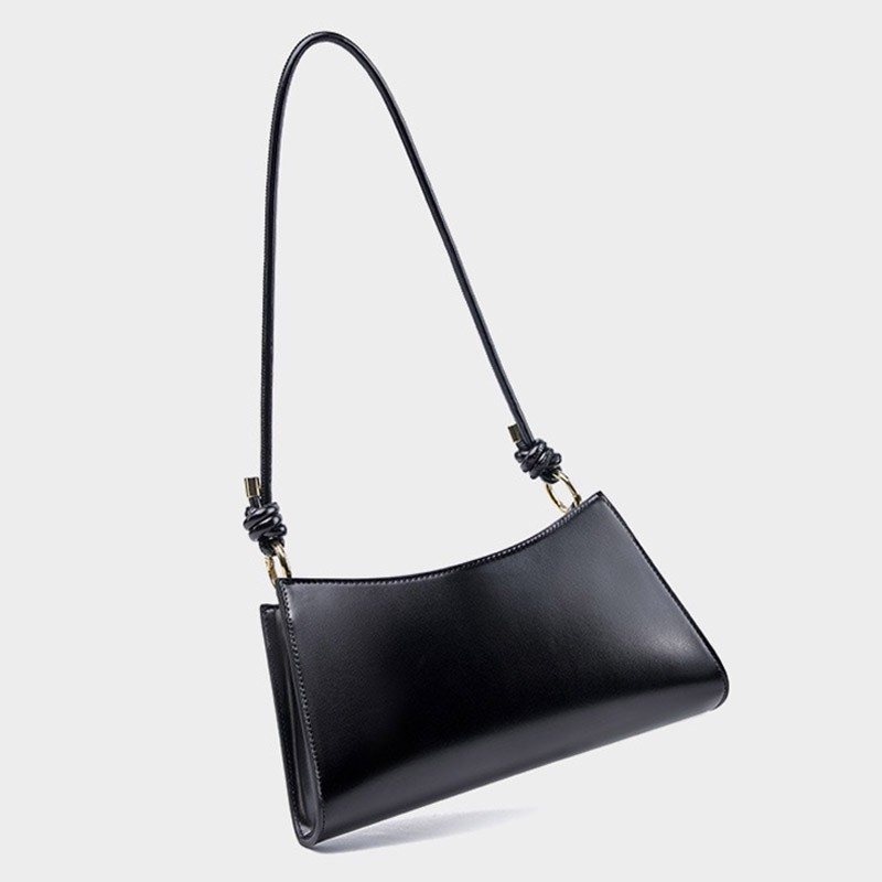 Женская кожаная сумка на плечо Patty черная - 14 фото