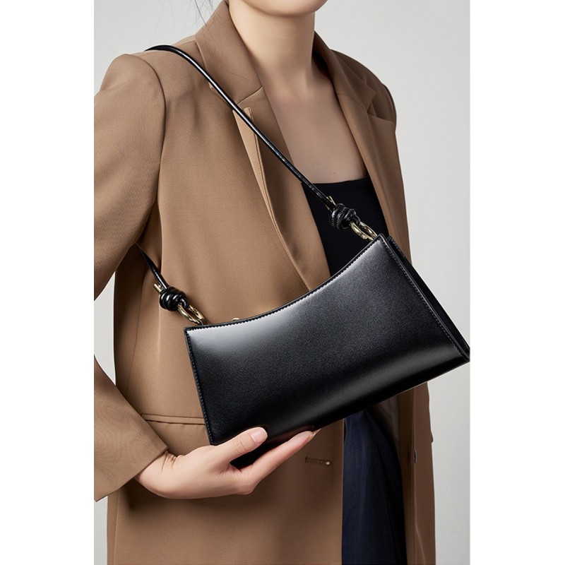 Жіноча шкіряна сумка на плече Patty чорна - 17 фото