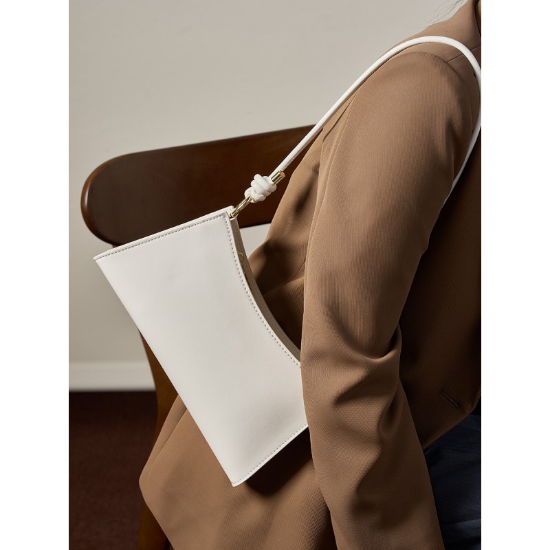 Женская кожаная сумка на плечо Patty белая - 2 фото