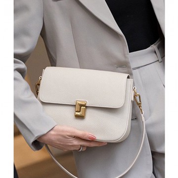 Жіноча шкіряна сумка месенджер Claire біла фото