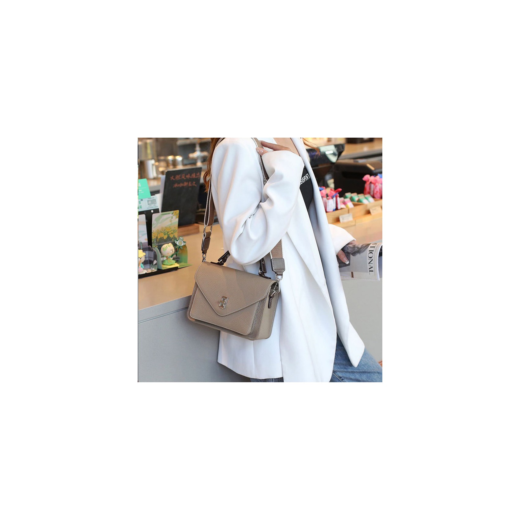 Жіноча шкіряна сумка месенджер Camille бежева