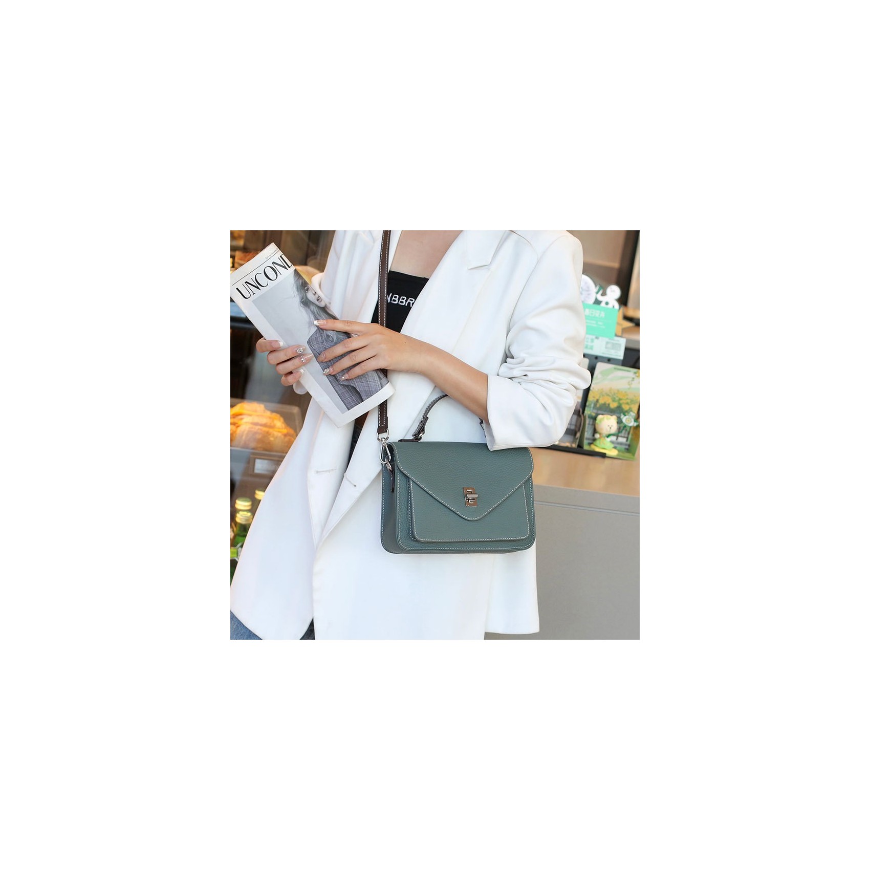 Жіноча шкіряна сумка месенджер Camille сіро-зелена