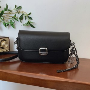 Жіноча сумка крос боді Marie чорна