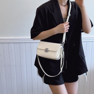 Женская сумка кросс боди Marie белая