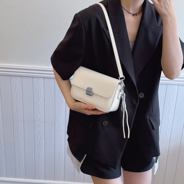 Женская сумка кросс боди Marie белая фото