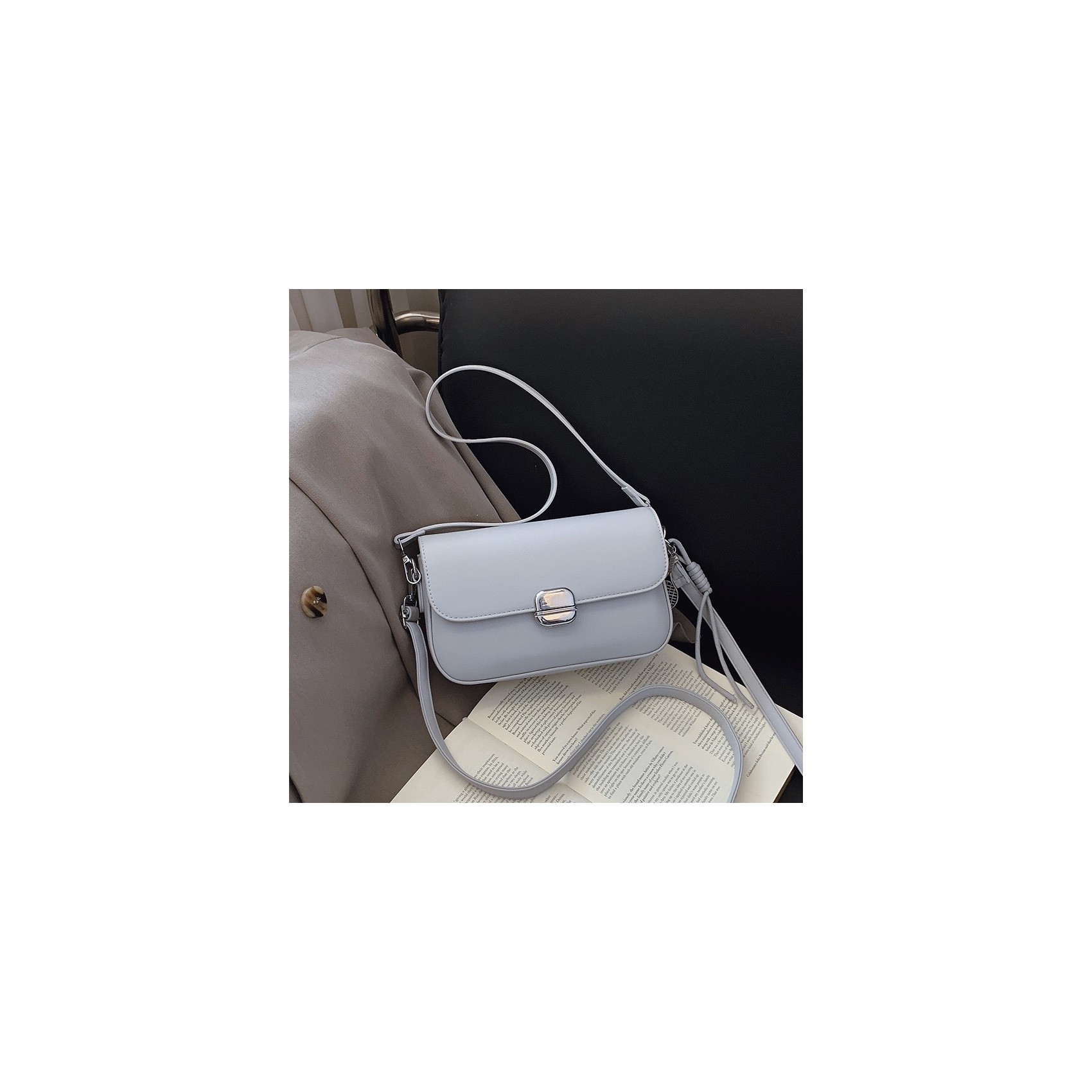 Женская сумка кросс боди Marie голубая