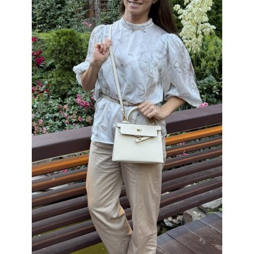 Женская кожаная сумка Kelly молочная фото