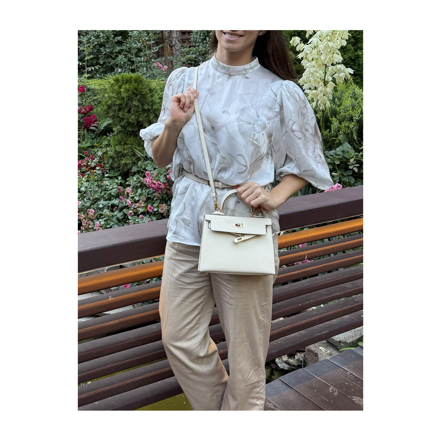 Женская кожаная сумка Kelly молочная