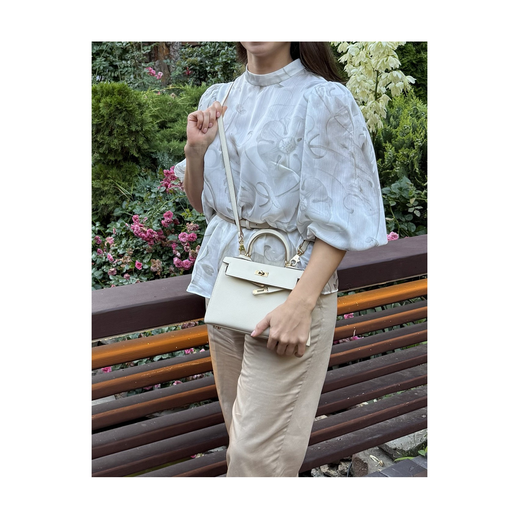 Жіноча шкіряна сумка Kelly молочна