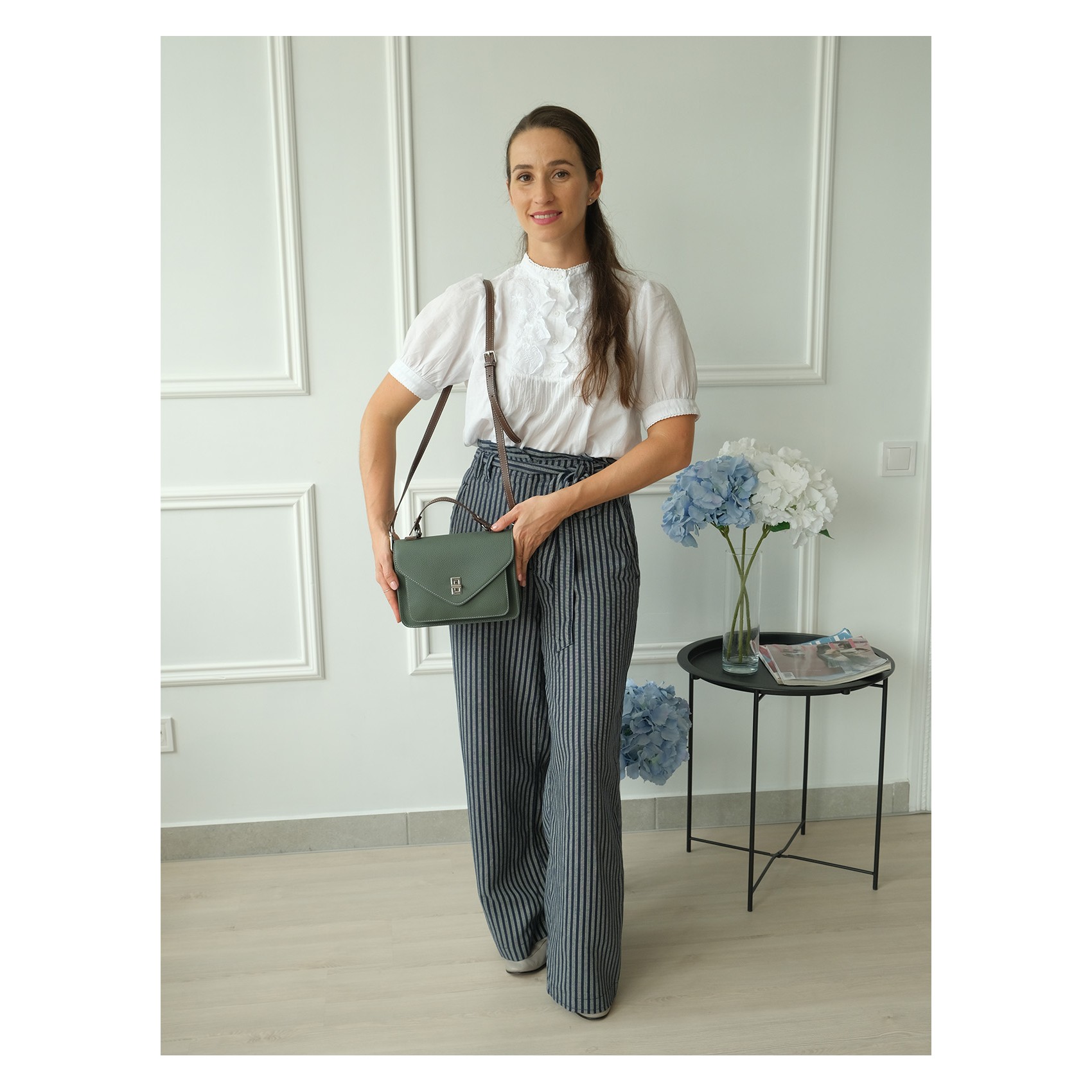 Жіноча шкіряна сумка месенджер Camille сіро-зелена