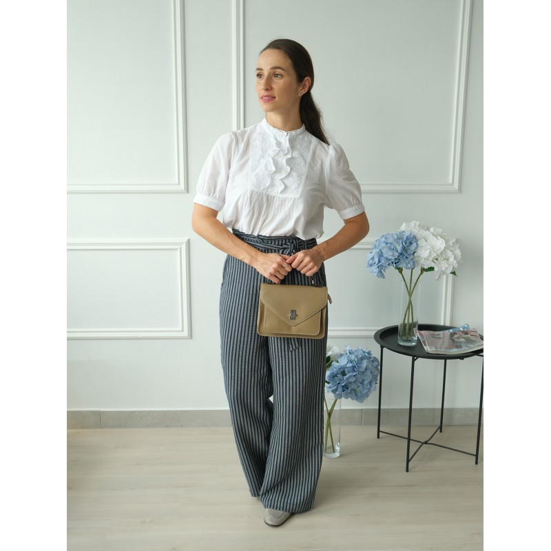 Жіноча шкіряна сумка месенджер Camille бежева - 4 фото