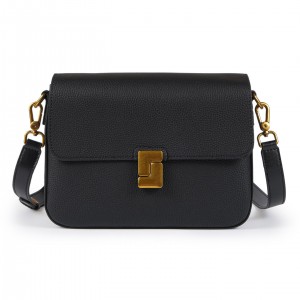 Женская кожаная сумка мессенджер Claire черная