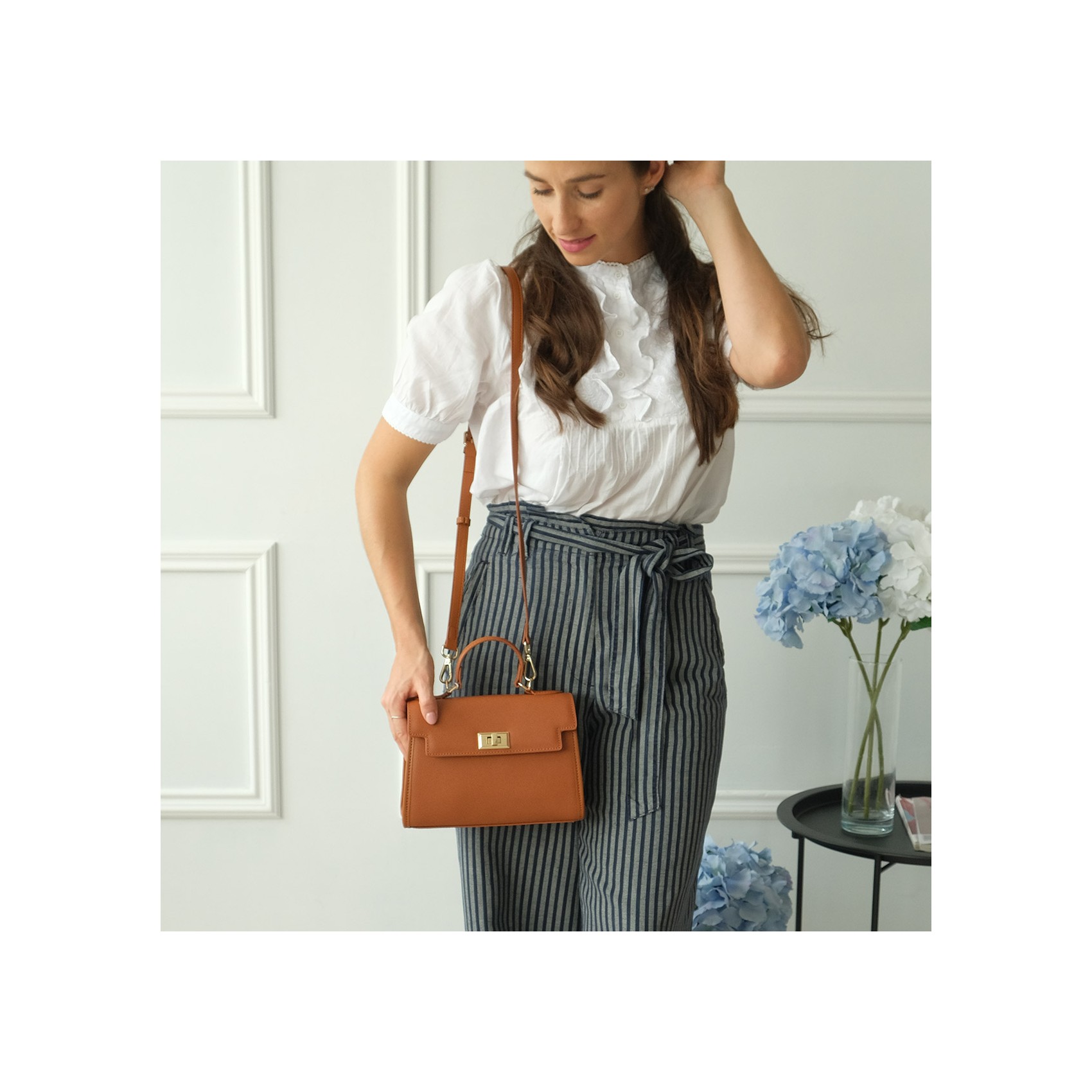 Женская кожаная сумка Brielle светло-коричневая