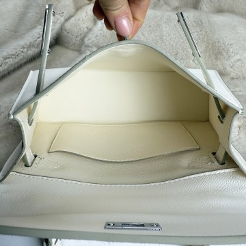 Жіноча сумка Kira 22 молочна фото