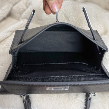 Жіноча сумка Kira 22 чорна фото