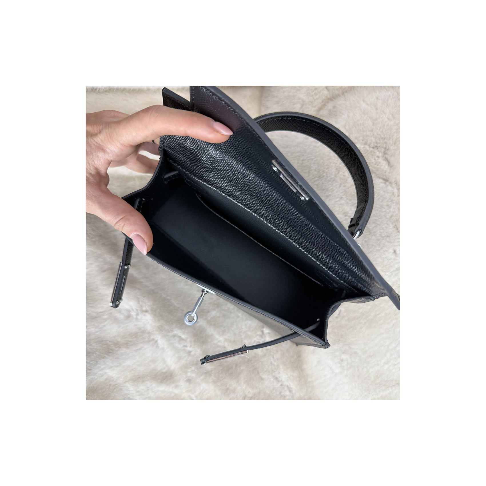 Женская сумка Kira 22 черная