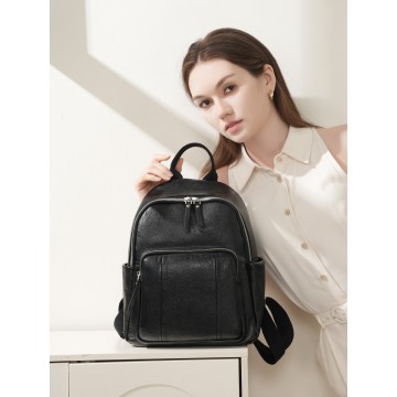 Женский кожаный рюкзак Giulia черный фото