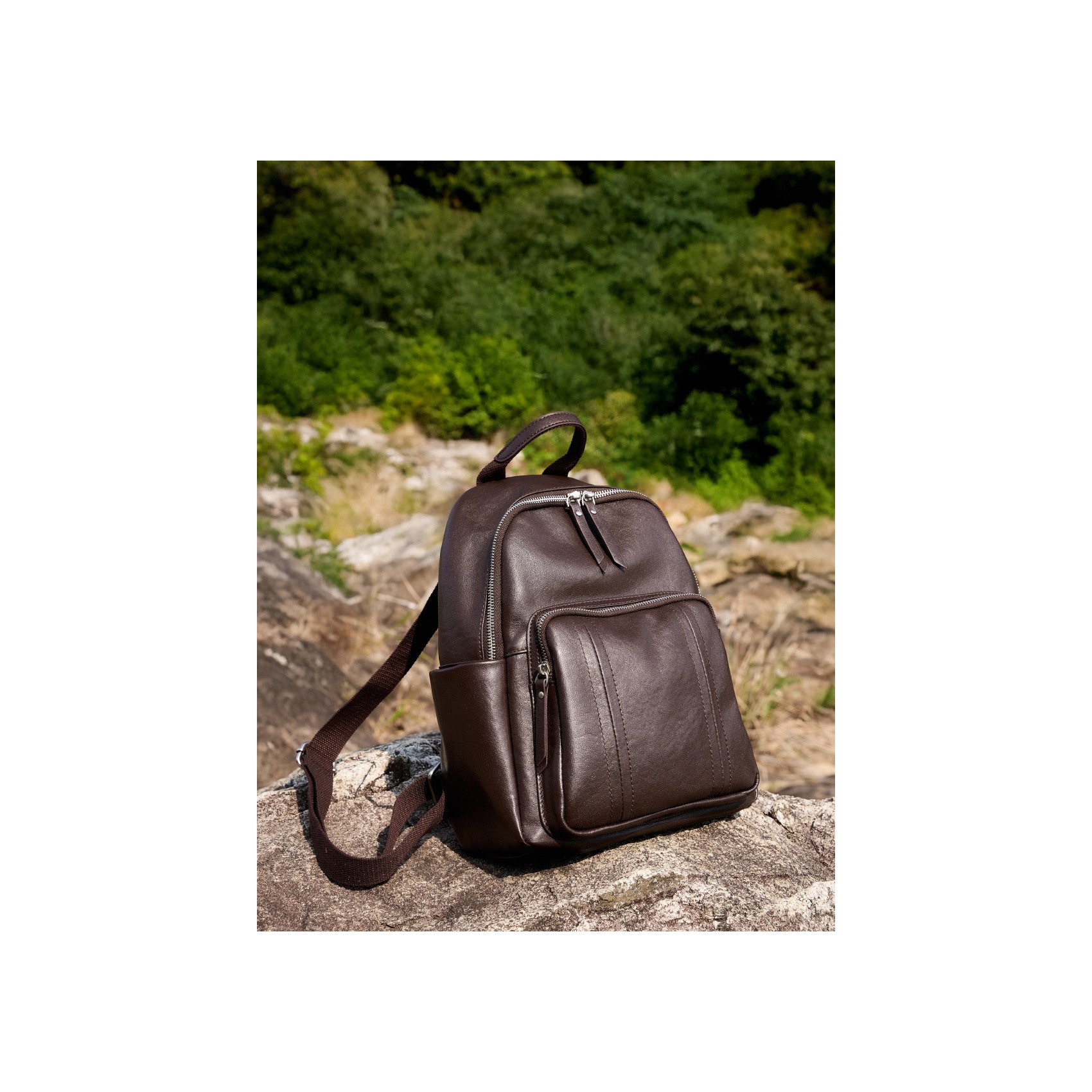 Жіночий шкіряний рюкзак Giulia темно-коричневий