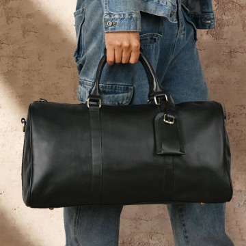 Мужская кожаная дорожная сумка Christof черная фото