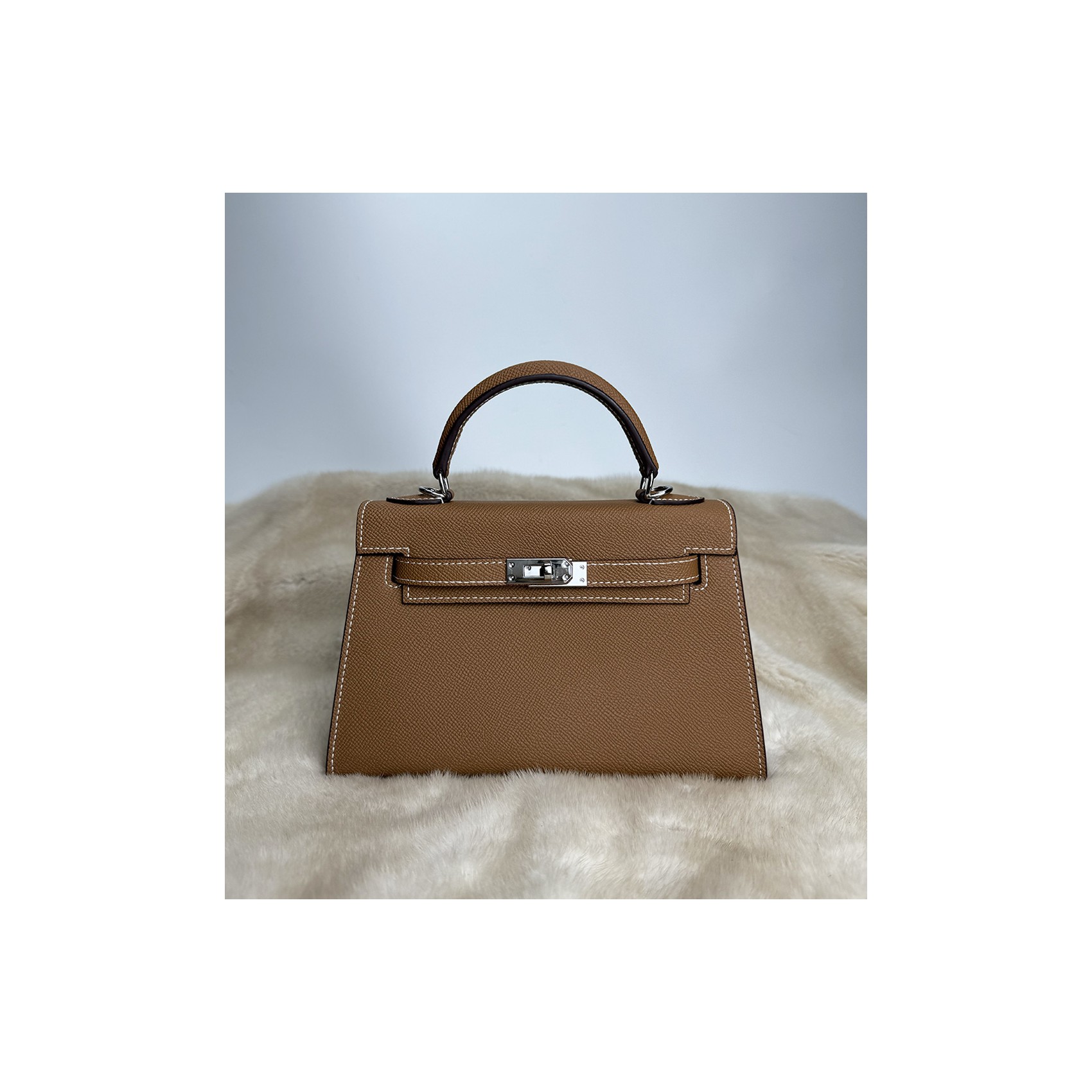 Женская кожаная сумка Kelly 22 коричневая