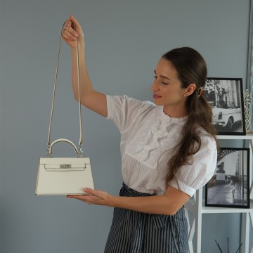 Жіноча шкіряна сумка Kelly 22 біла фото