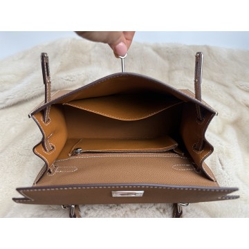 Женская кожаная сумка Kelly 25 коричневая фото