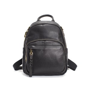 Жіночий шкіряний рюкзак Fiona чорний