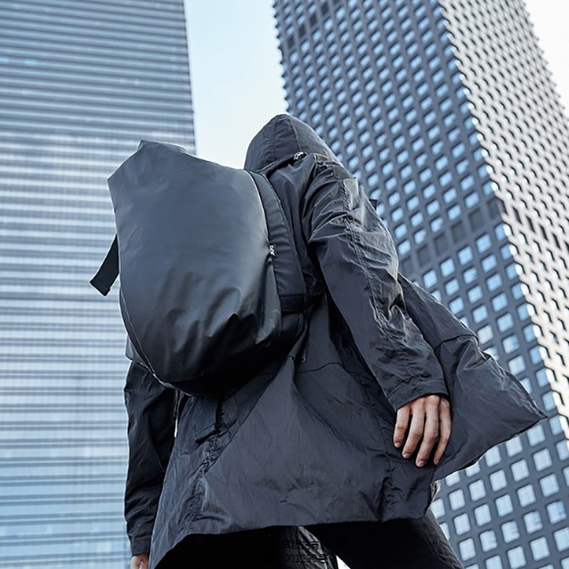 Мужской рюкзак Mackar Black черный - 16 фото