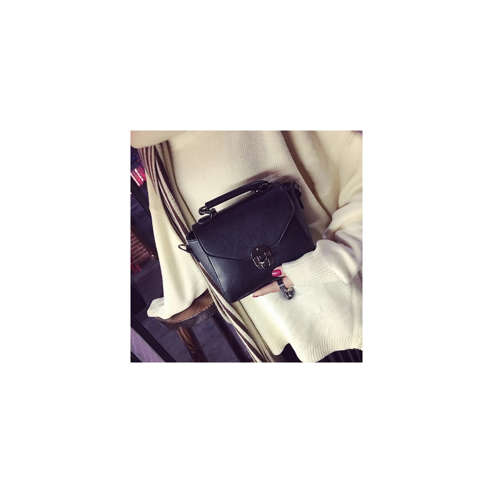 Жіноча сумочка-клатч Abby чорна