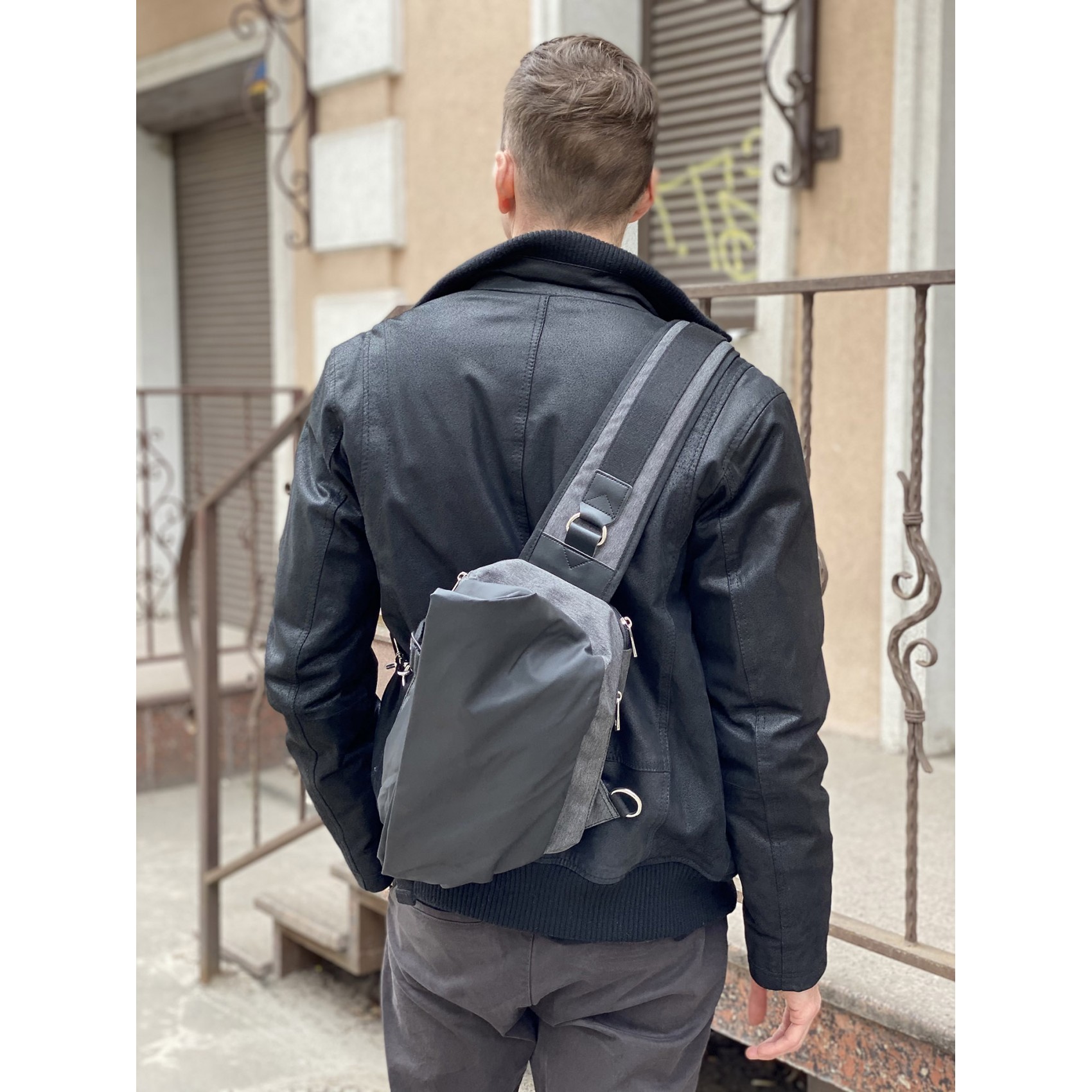 Чоловіча сумка слінг Mackar Edition через плече сіро-чорна