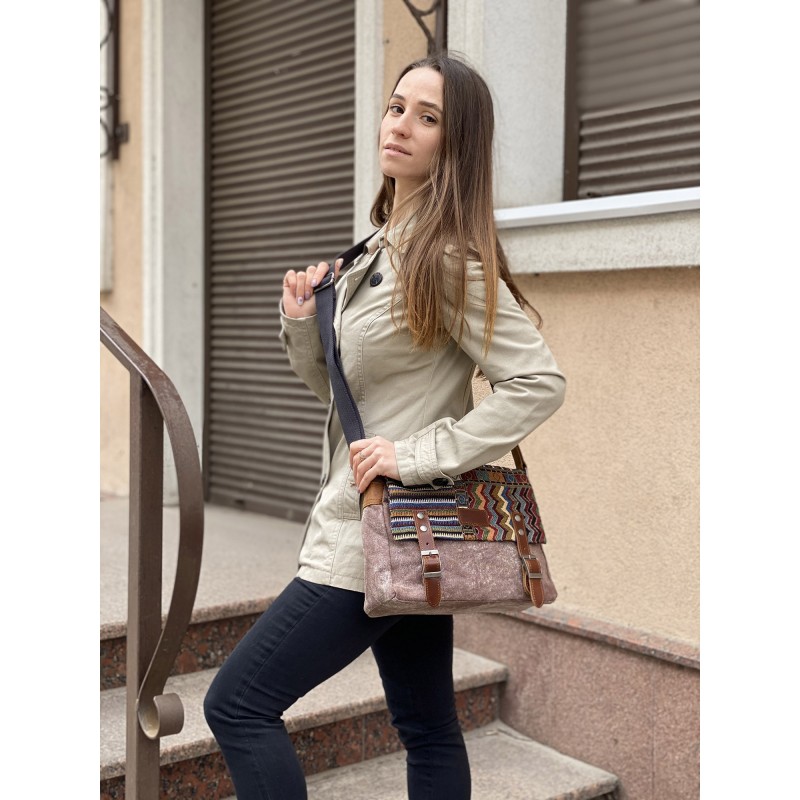 Жіноча сумка через плече Aeon з орнаментом коричнева - 3 фото